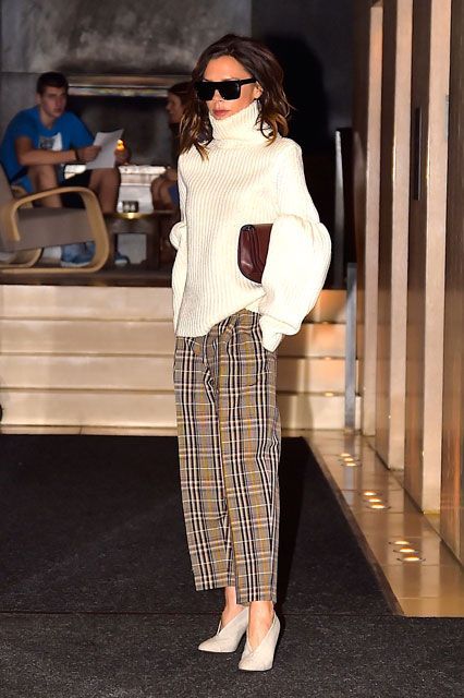 office style inspiration, Victoria Beckham, plaid trousers 